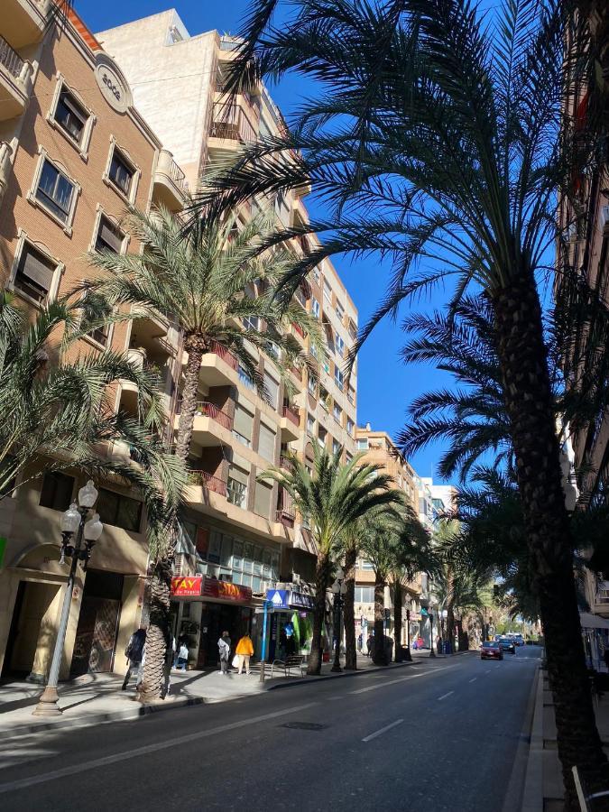 Pension El Dorado Alicante Exterior foto